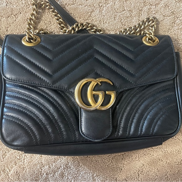 Gucci Handbags - Small Gucci Marmont chain bag